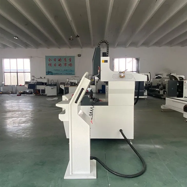 Aluminum Window Milling Machine 5
