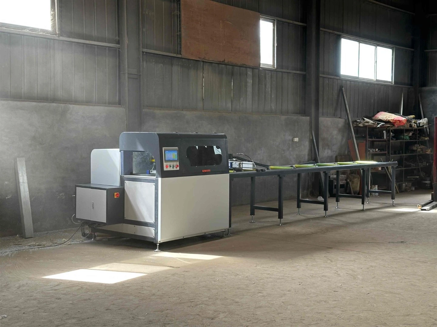 Aluminum Profiles Single Head Cutting Machine high quality